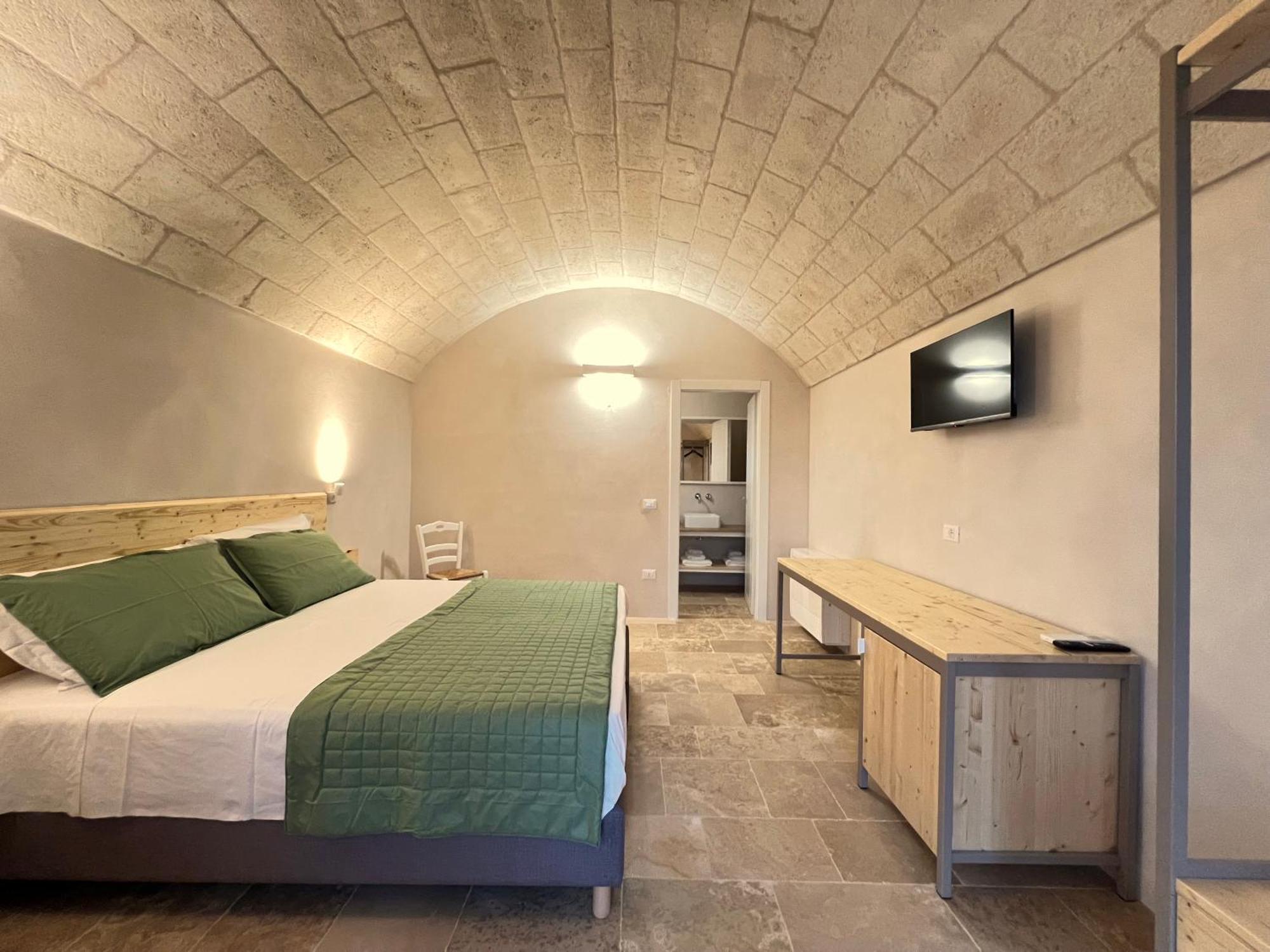 Double or Twin Room Swimming Pool Access