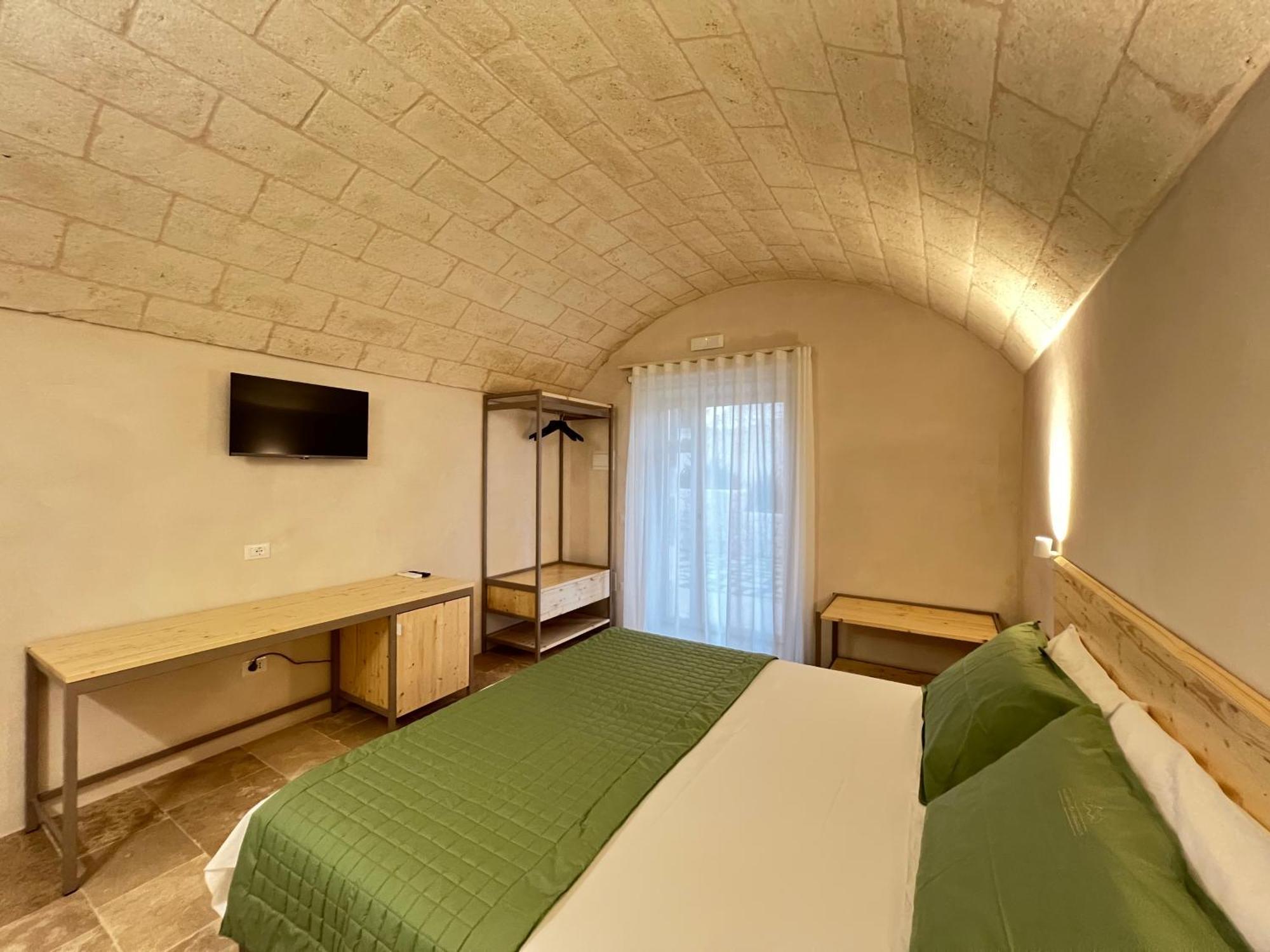 Double or Twin Room Swimming Pool Access